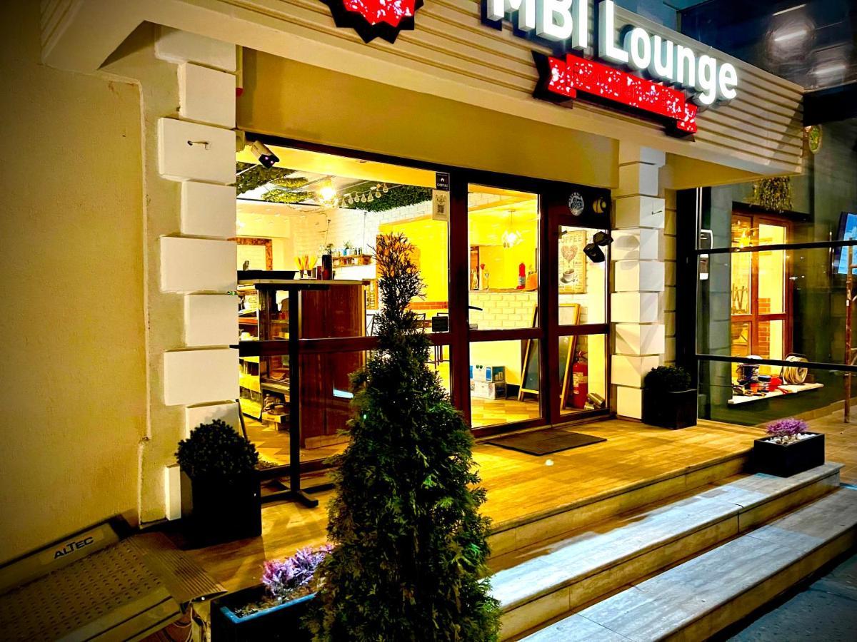Mbi Travel Inn Craiova Exterior foto